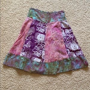 ❌SOLD❌Colorful charming pink skirt size L